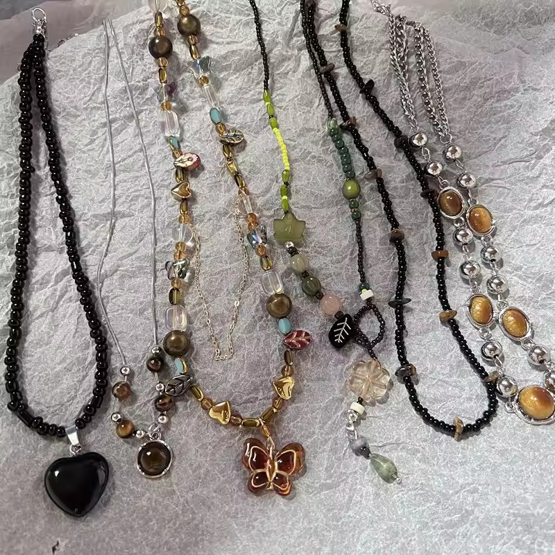 Butterfly Clasp Deployant - Zestaw naszyjników w stylu boho z